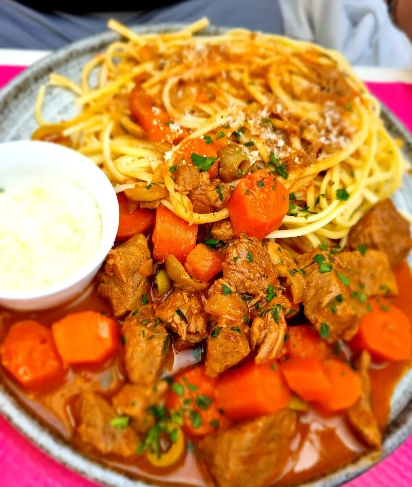 Sauté de Veau Aux Olives